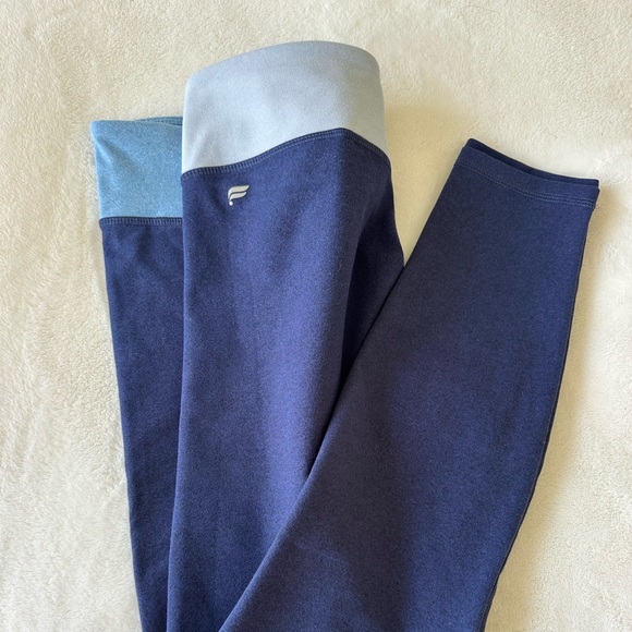 Fabletics Leggings - Picture 4 of 5